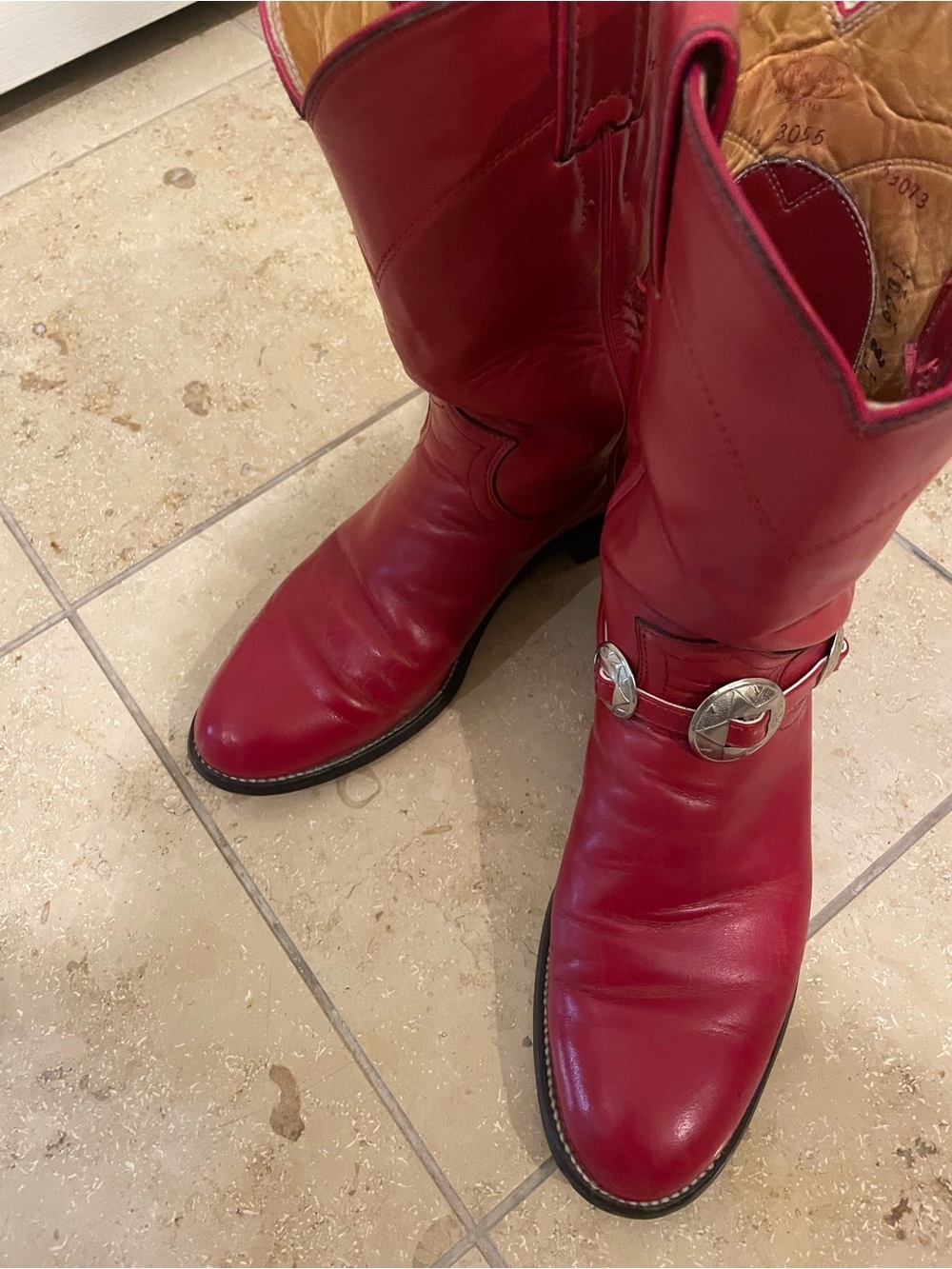 6.5 Red Women’s Justin Boots
